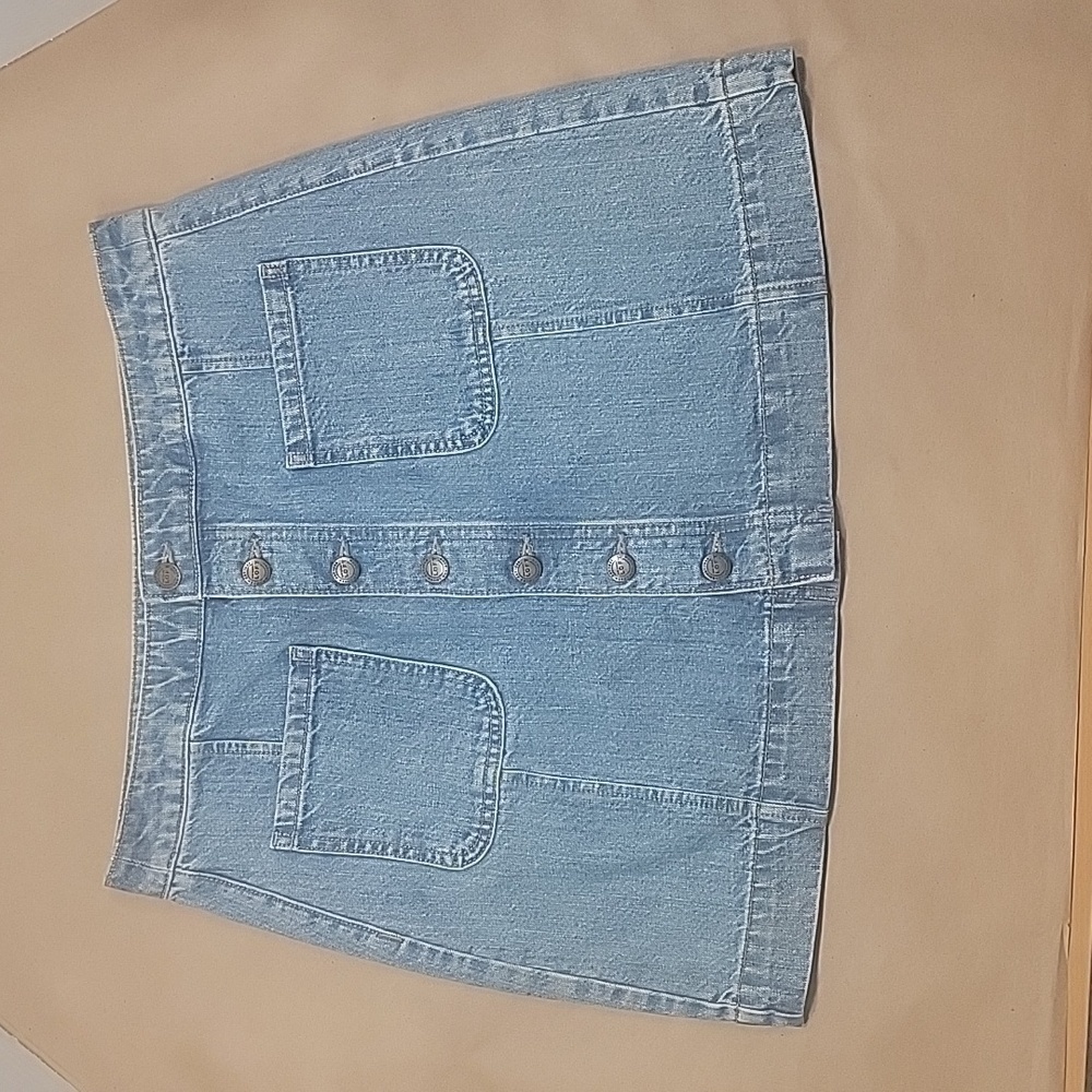 LOFT, Size 31/12 Button Down Denim Mini Skirt.  Gently Used Condition